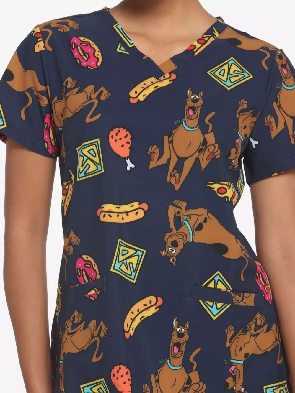 Womens Scooby-Doo Scrub Top Size Small Excellent Condition.